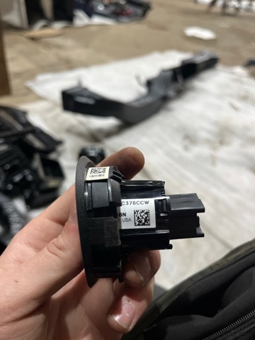 DG9Z10B776CB FORD купить в Хмельницкий