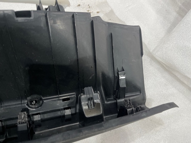 FORD EB5Z7842624DC Облицовка задней панели багажника в наличии Украина