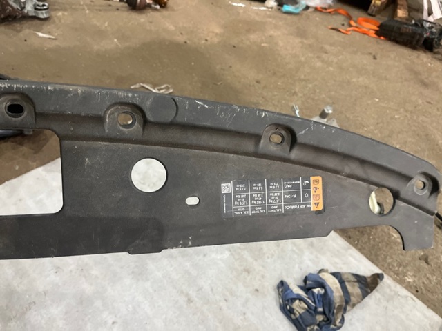 FB5Z8A284AA FORD Накладка передней панели (суппорта радиатора) верхняя купить в Одесса