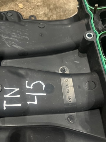 FT4Z9424B FORD Впускной коллектор купить в Украина
