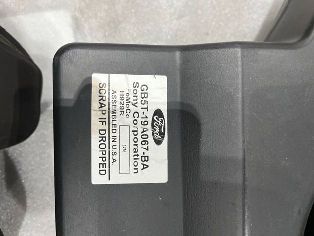 FORD GB5Z18808B Сабвуфер в наличии Львов
