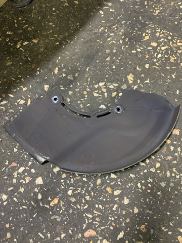 Пыльник тормозного диска переднего LR033276 LAND ROVER
