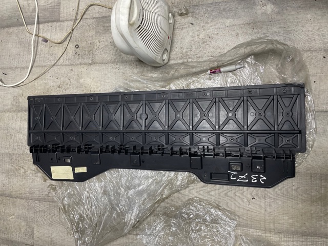 LR037445 LAND ROVER купить в Днепр