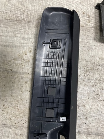 LR038140 LAND ROVER купить в Ужгород