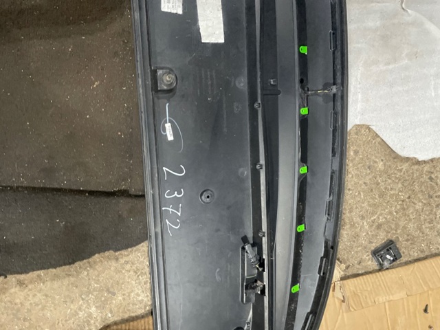 LAND ROVER LR038593 Спойлер багажника (двери 3/5-й задней) в наличии Украина