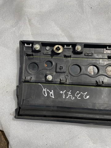 LR038855 Молдинг двери задней правой нижний купить Каменское