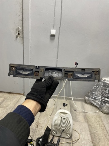 Ручка крышки багажника/3-й/(5-й) двери, наружная LR048312 LAND ROVER