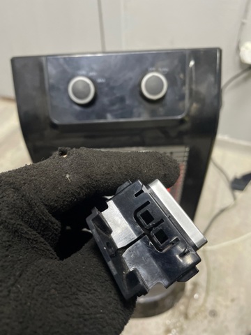 LR051014 LAND ROVER купить в Ужгород