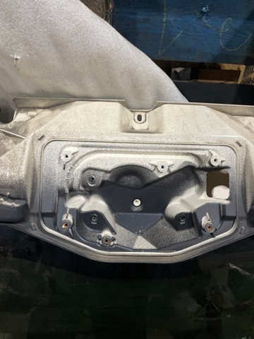 LR051314 LAND ROVER Дверь задняя (багажная 3/5-я (ляда) купить в Тернополь