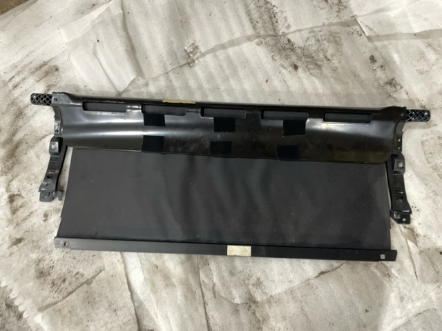 Штора люка солнцезащитная LR054339 LAND ROVER
