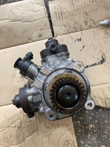 LR061536 LAND ROVER ТНВД купить в Черновцы