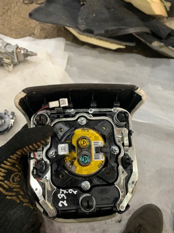 LR062637 Подушка безопасности (AIRBAG) водительская купить Ужгород