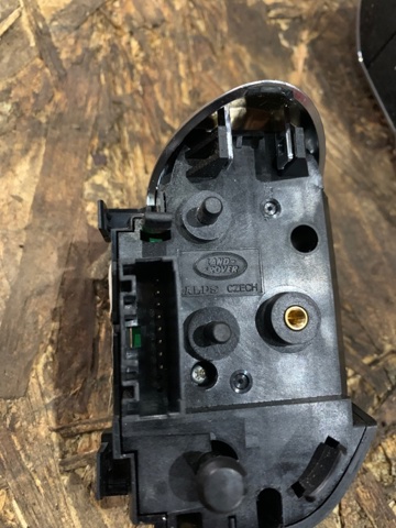 LR116105 LAND ROVER купить в Полтава