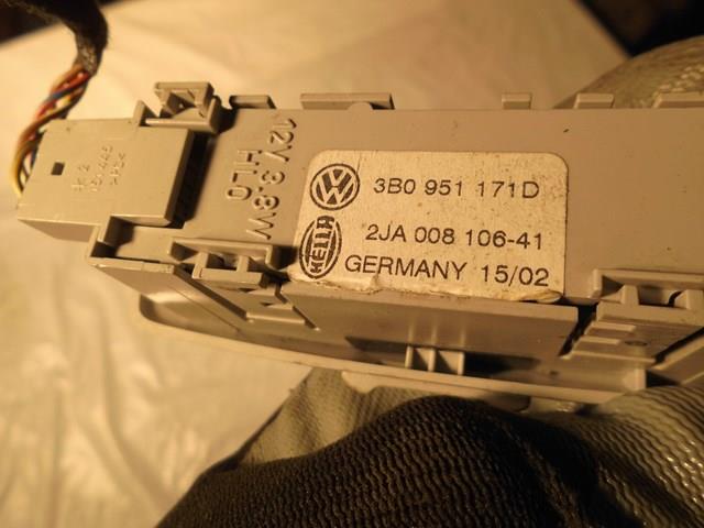 VAG 3B0951171D в наличии Днепр