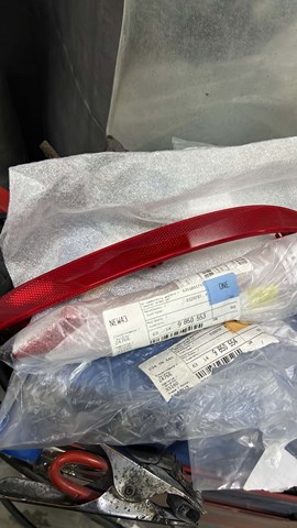 Отражатель бампера заднего правый 63149850554 BMW