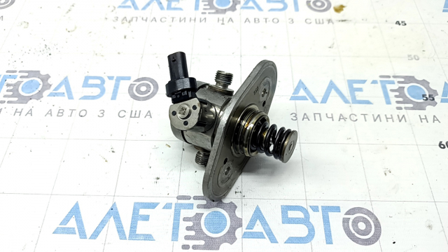 Насос топливный высокого давления 13518631642 BMW