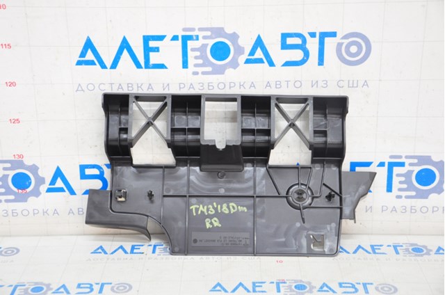 Кронштейн пола багажника правый tesla model 3 18- 147096300B