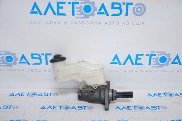 Главный тормозной цилиндр с бачком toyota avalon 13-18 3.5 4720106443