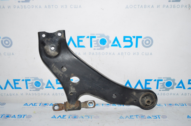 Передний нижний рычаг 480680E050 TOYOTA