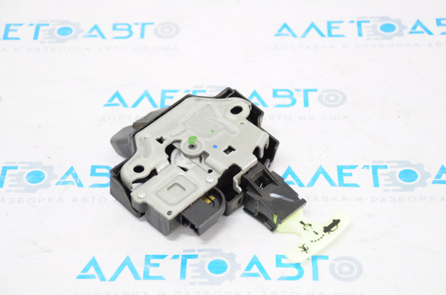 Замок крышки багажника 6460006041 TOYOTA