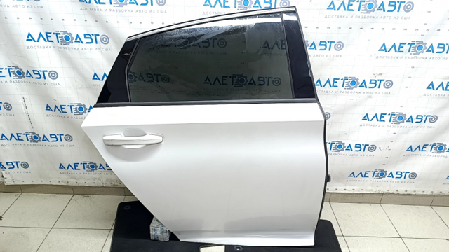 Задняя правая дверь 67510TVA305ZZ HONDA
