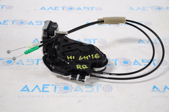Замок двери задней правой 690500E030 TOYOTA