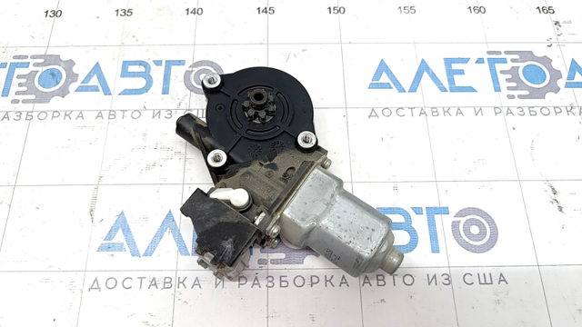 Мотор стеклоподъемника задний левый nissan leaf 11-12 82730CV01B