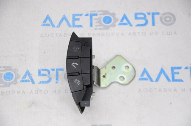 Кнопки управления за рулем левые mitsubishi outlander sport asx 10- 8750A021