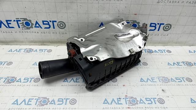  Корпус воздушного фильтра A2740901701 MERCEDES