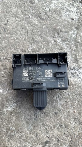 Блок комфорта задней двери 4M0959795N PORSCHE