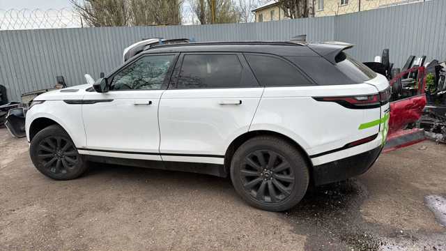Ручка двери передней наружная левая LR106952 LAND ROVER