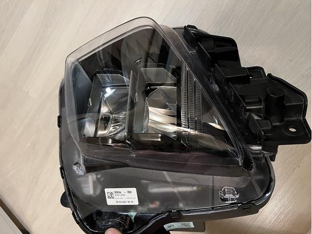 92102N7100 HYUNDAI Фара правая купить в Ирпень