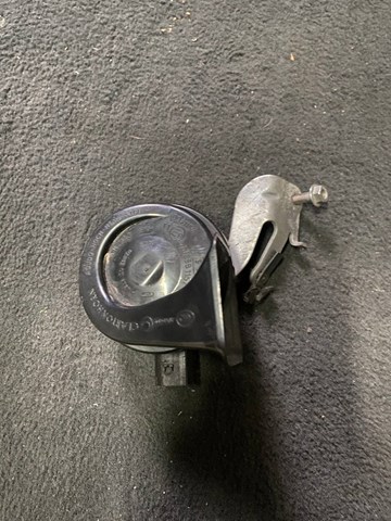 8W0951223 VAG Сигнал звуковой (клаксон) купить в Украина