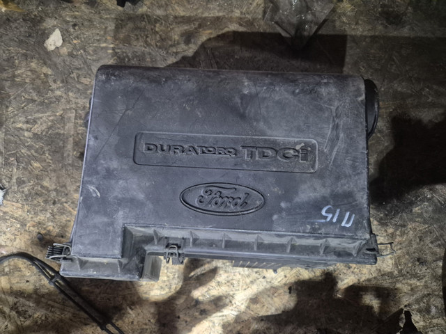 Корпус воздушного фильтра 2175243 FORD