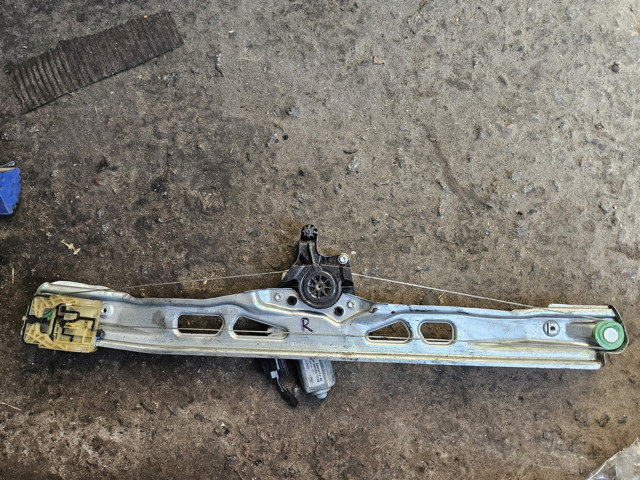 Стеклоподъемник передней правой двери BK31V23200BE FORD