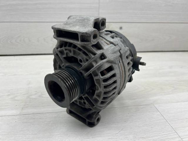 Генератор автомобильный 0124415026 BOSCH