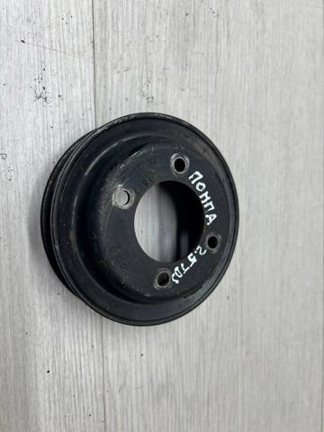 Шкив водяной помпы 2246129 BMW