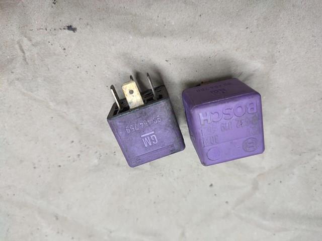 GM 90464759 Реле бензонасоса в наличии Ужгород
