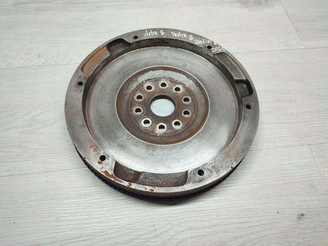 Демпферный маховик 90502914 GM