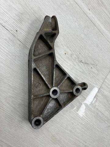 90575233 GM Кронштейн подушки (опоры) двигателя задней купить в Ужгород