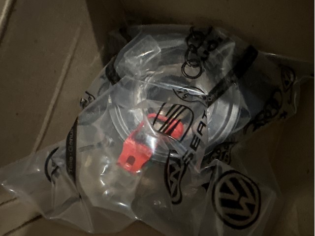 Кольцо airbag контактное, шлейф руля новый повреждена упаковка  3C0959653B