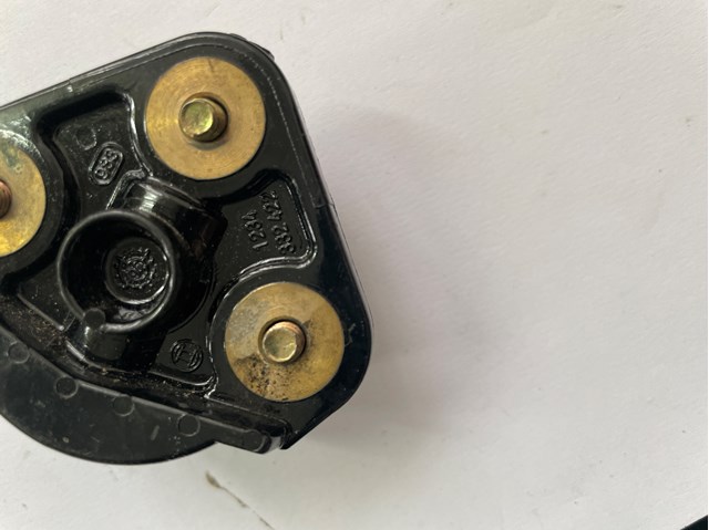 BOSCH 1234332422 Бегунок (ротор) распределителя зажигания, трамблера в наличии Сумы