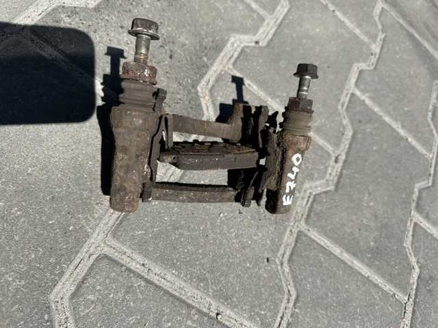 4782112151 TOYOTA Скоба тормозного суппорта заднего купить в Чернигов