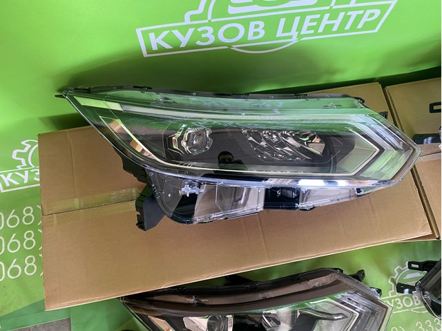 Фара правая 26010HV05B КИТАЙ