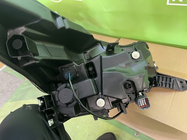 84002AN11A SUBARU Фара левая купить в Житомир