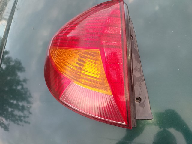 Левый стоп 0K34W51160D HYUNDAI