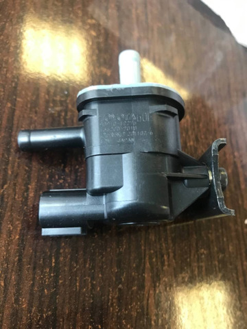 Клапан соленоид регулирования заслонки EGR 2586028160 TOYOTA