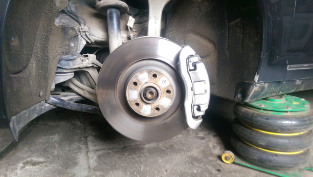 Диск тормозной передний 4E0615301K VAG