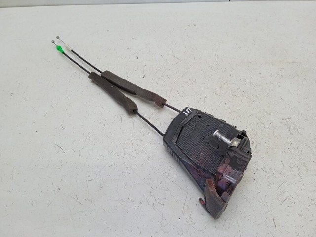 Замок задней правой двери  6905030491 TOYOTA
