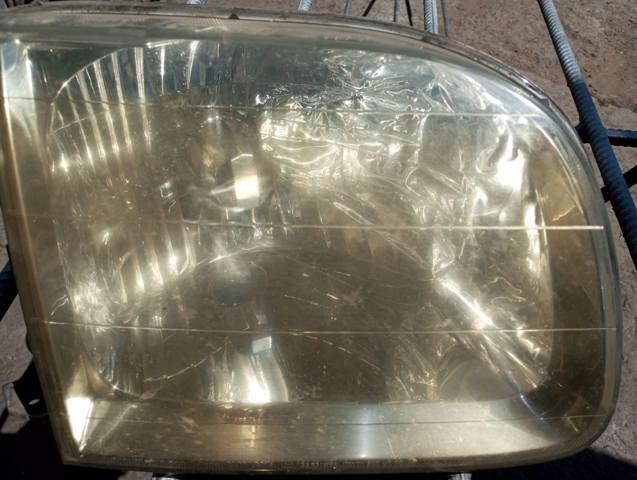Фара правая 811100C020 TOYOTA